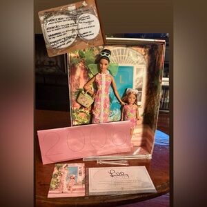 Lilly Pulitzer And Stacie Doll Collector Set 2005 Auth Card & doll Stands